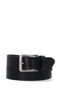 Černý kožený opasek s obdélníkovou stříbrnou kovovou sponou, hladkým povrchem a několika otvory pro nastavení velikosti.