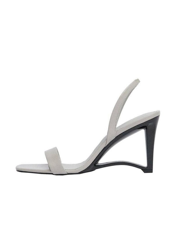 MET - High heeled sandals
