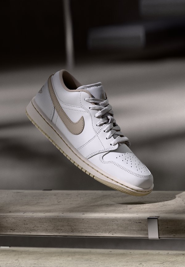 AIR JORDAN 1 LOW - Sneaker low