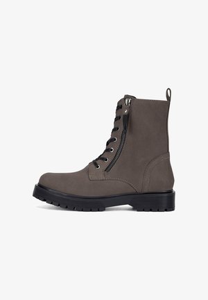 Platvormtallaga poolsaapad - dark brown