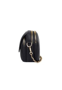 Borsa a tracolla in pelle nera con finitura testurizzata, due chiusure a zip dorate, una tracolla a catena dorata e forma rettangolare arrotondata.