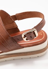 Tamaris Plateausandalette - cognac