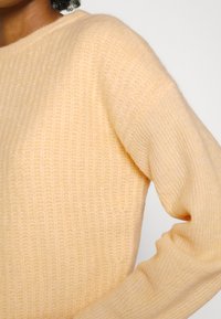 Marc O'Polo Camisola - milky vanilla