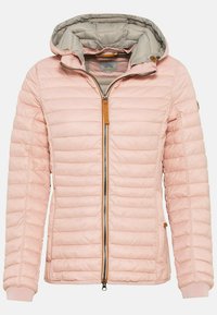 Lys pink isoleret jakke med hætte, vandret quiltning, frontlynlås og beige foring. Har lysebrune læderdetaljer og strikkede manchetter.