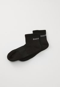 Seleccionado, schwarz