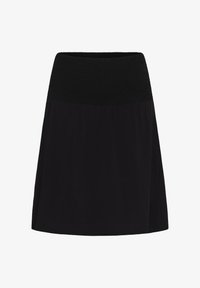 Valitud, pitch black