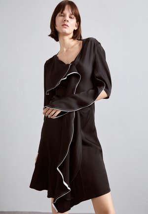 Victoria Beckham GATHERED HEART DETAIL DRESS - Kokteilinė suknelė / vakarėlių suknelė - black