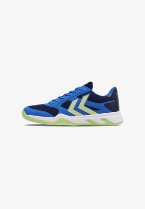 Blauer Sportschuh aus Mesh und synthetischen Materialien. Mit limettengrünen Akzenten, einer strukturierten Ferse und einer weißen Sohle mit Rillen für besseren Halt.