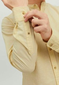 Jack & Jones SUMMER BAND - Camicia - jojoba