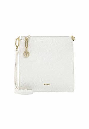 Borsa a tracolla in pelle bianca texturizzata con zip dorata, tracolla regolabile e dettaglio con charm. Design minimalista con logo sottile.