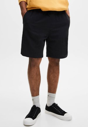 Shorts - black