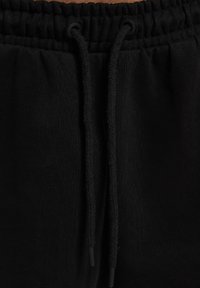 DEF Short - black
