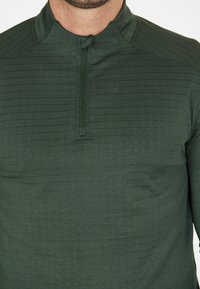 Endurance Longsleeve - groen
