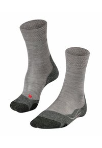 Calcetines de lana gris con la puntera y el talón en un gris oscuro en contraste, con puños acanalados y un pequeño logo rojo en el lateral. Textura suave.
