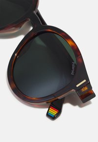 Polaroid Lunettes de soleil - havana