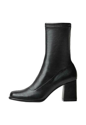 CHUNKY  - Støvletter - black