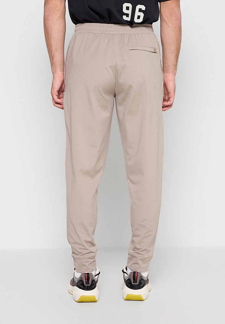 MERIDIAN LOOSE FIT