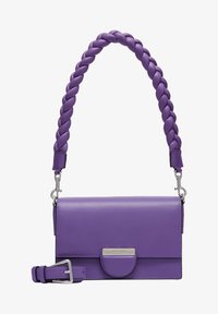 Ausgewählt, flieder