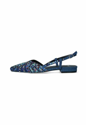 Ballerine slingback in denim con punta affusolata, decorate con dettagli di perline multicolori in un motivo a onda, dotate di un tacco basso a blocco.