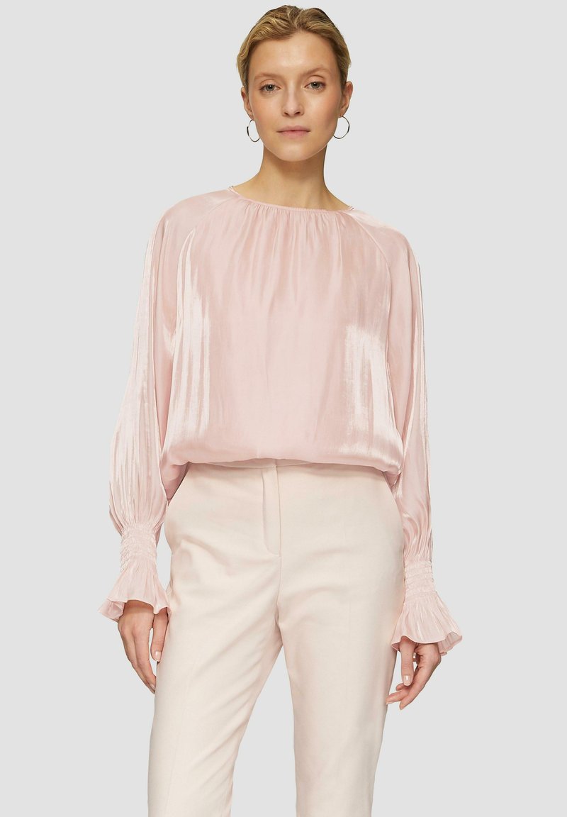 s.Oliver BLACK LABEL MIT VOLANTÄRMEL - Blouse - perlmuttrosa