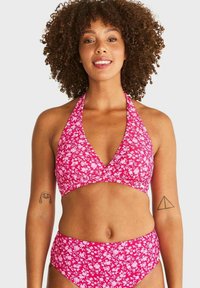 Rosa blommig bikini-set som har en halterneck-topp med V-ringning och hög midja, tillverkat av ett mjukt, elastiskt material.