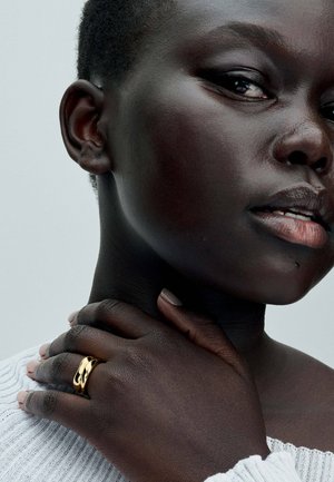 Pandora Ring - gold plated