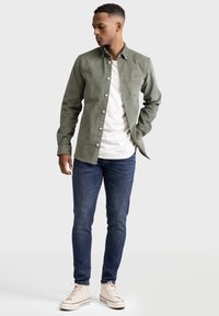 Redefined Rebel COPENHAGEN - Liibuvad teksad - pure indigo