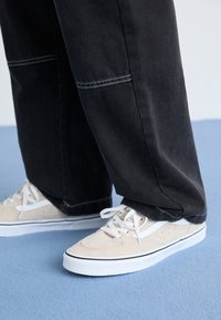 ROWLEY CLASSIC UNISEX - Sneakers - moss gray/true white