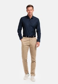 GIORDANO Zakelijk overhemd - dark navy