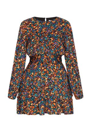 Langærmet kjole i et multicolor abstrakt mønster med nuancer af orange, blå, lilla og sort. Har en rummelig talje og lagdelt kant.