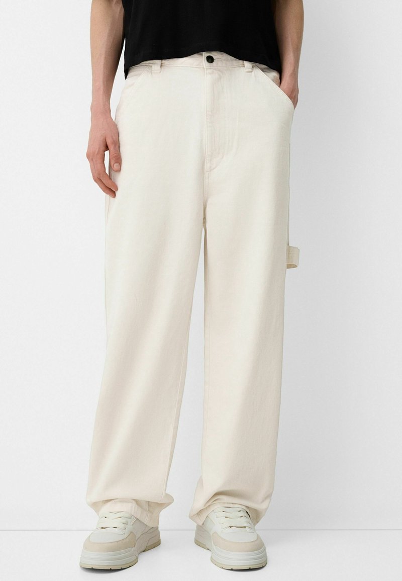 Bershka Jeans relaxed fit - white