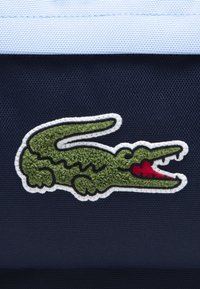 Lacoste CORE SOLID - Skolväska - panorama