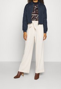 Scotch & Soda Sweter