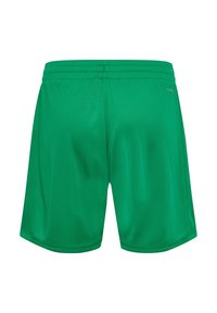 Gröna sportshorts tillverkade av ett slätt, lätt tyg med resårmidja och utan synliga fickor eller mönster.