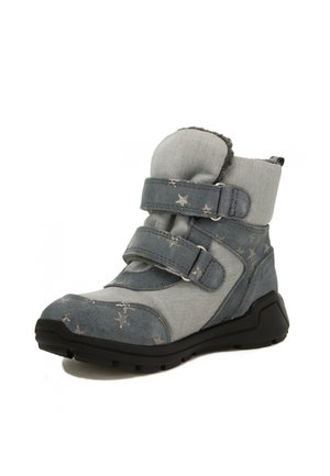 - Obuwie do nauki chodzenia