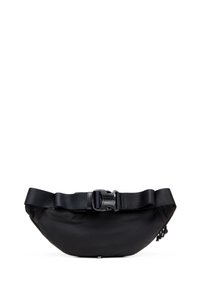 Marsupio nero in nylon, con forma curvata, cintura regolabile e chiusura con fibbia in plastica per un fissaggio sicuro.