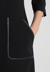 s.Oliver BLACK LABEL Vestido informal - black