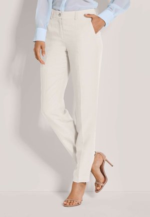 MADELEINE, Chino - off white