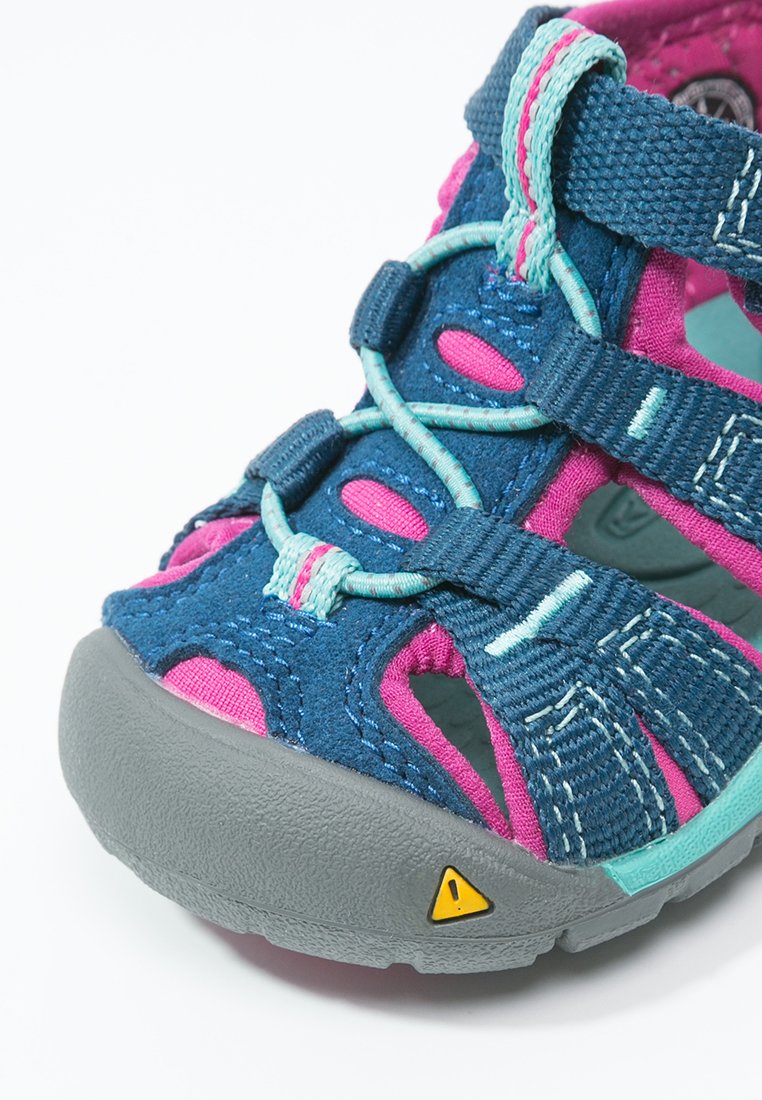 keen poseidon very berry