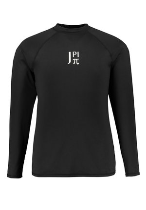 Zwarte rash guard met lange mouwen van rekbaar materiaal. Heeft een klein wit logo op de borst. Naadloos ontwerp met een ronde hals.