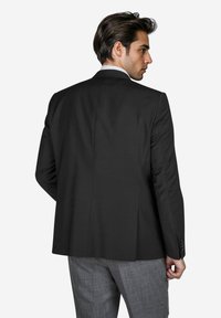 Schwarze Anzugjacke mit taillierter Passform, engem Schlitz und eleganten Schultern. Verfügt über geknöpfte Ärmel und eine glatte Stofftextur.