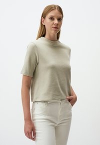 Jimmy Key HALF TURTLENECK SHORT SLEEVE  - T-shirt basic - green