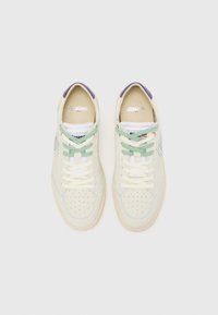 Sneakers in cream leather with mint green and lilac accents. Features perforated toe box, flat laces, and logo on the side.