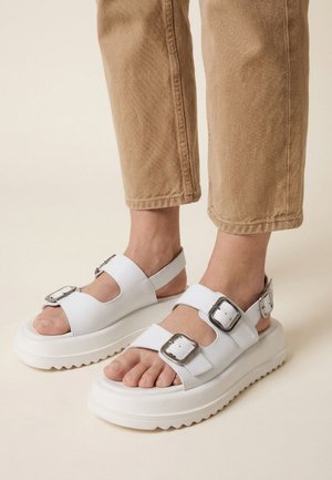 Cesare Gaspari, Sandali con plateau - white