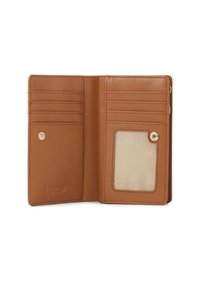 Hnedá kožená peňaženka s viacerými slotmi na karty, priehľadným oknom na identifikačnú kartu a zapínaním na cvoček. Hladká textúra, minimalistický dizajn.