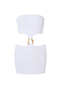 Bandeau en tricot blanc avec une découpe au centre, présentant des liens en métal doré reliant les sections. Texture lisse, design ajusté.
