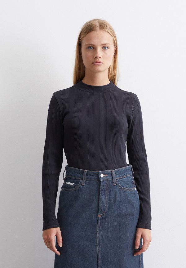 IRREGULAR - Long sleeved top