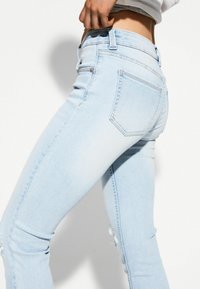 Bershka - Jean slim - light blue Image miniature 1