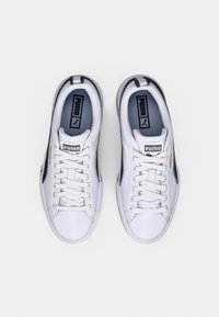 Puma MAYZE - Tenisice za trening - white/black