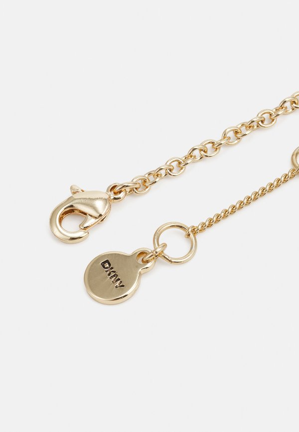 PAVE TEARDROP FRONTAL - Necklace3